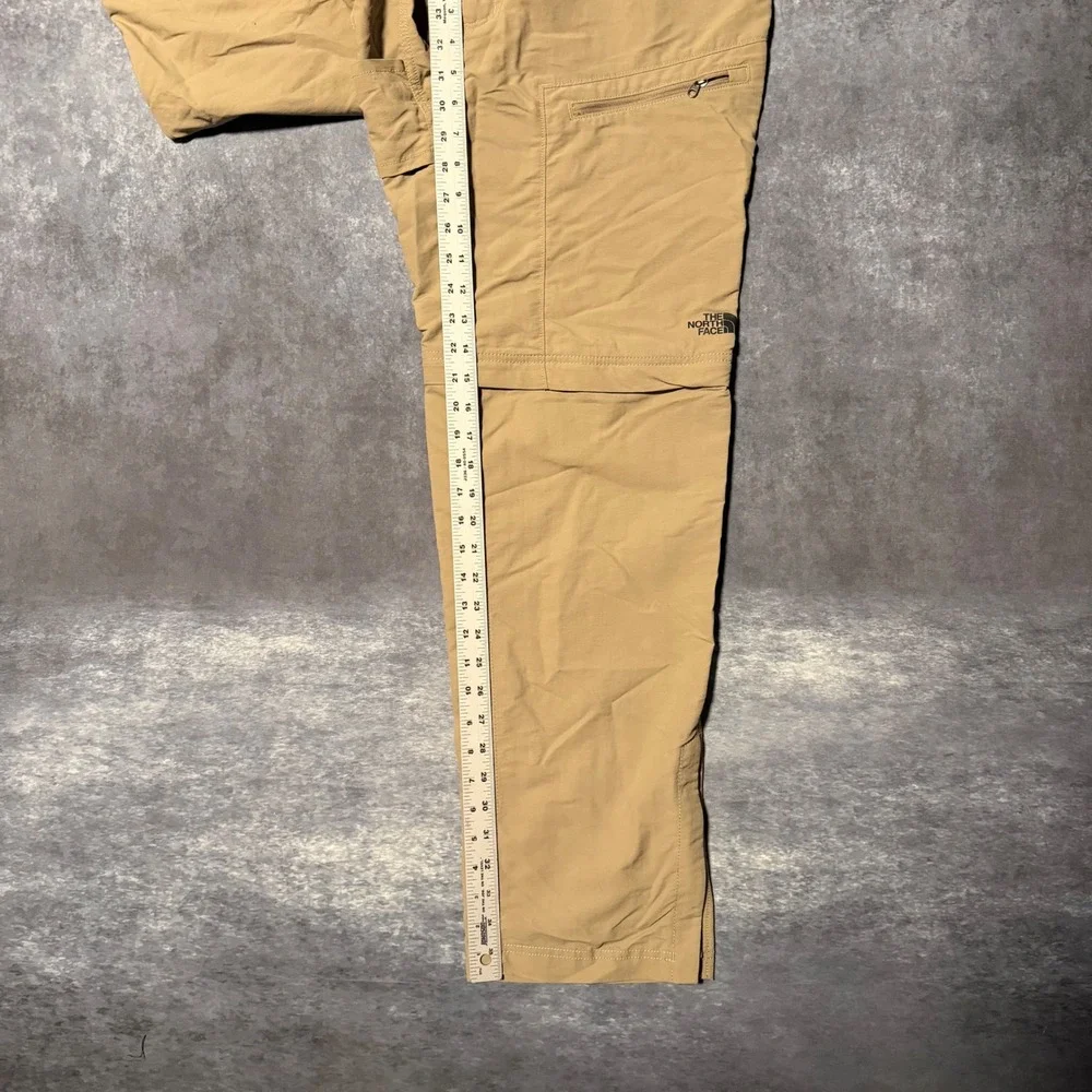 The North Face Convertible Hiking Pants Mens M Khaki Tan Zip Off Shorts Gorpcore